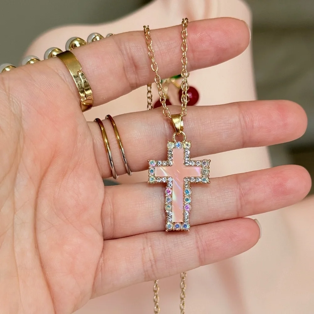 ⚜️ Gold and Silver Cross Pendant Necklace